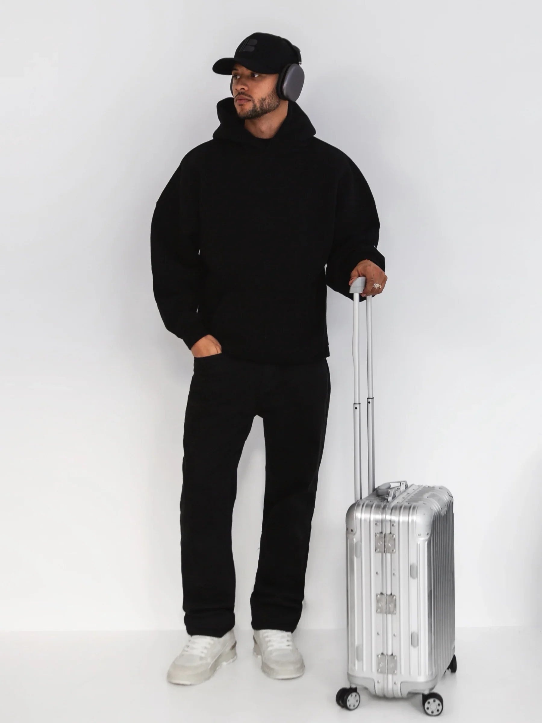 Idris Oversized Hoodie - Black